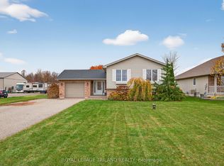 11565 Springfield Rd, Malahide, ON N5H2R3