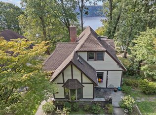 99 Pinecrest Pkwy, Hastings On Hudson, NY 10706