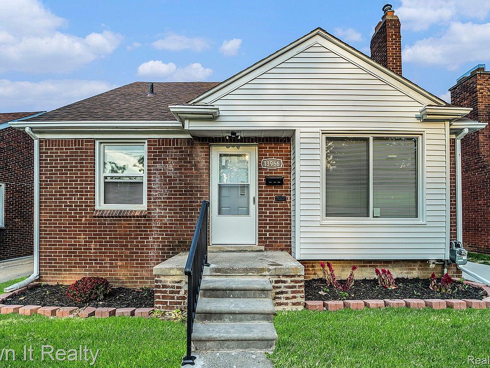 1st image of 13966 Grandville Ave