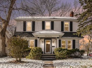 2021 Oakwood Ave NE, Grand Rapids, MI 49505