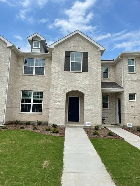 3714 Malibu Dr