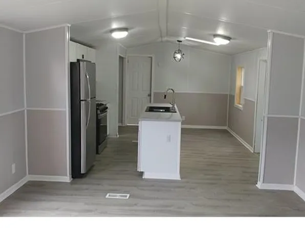 2472 Decker Dr #22, Deckerville, MI 48427