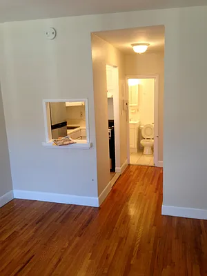 Rented by Charles Coutinho LLC | media 24