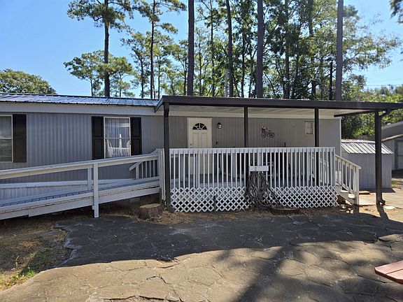 3rd image of 495 Clubhouse Rd.