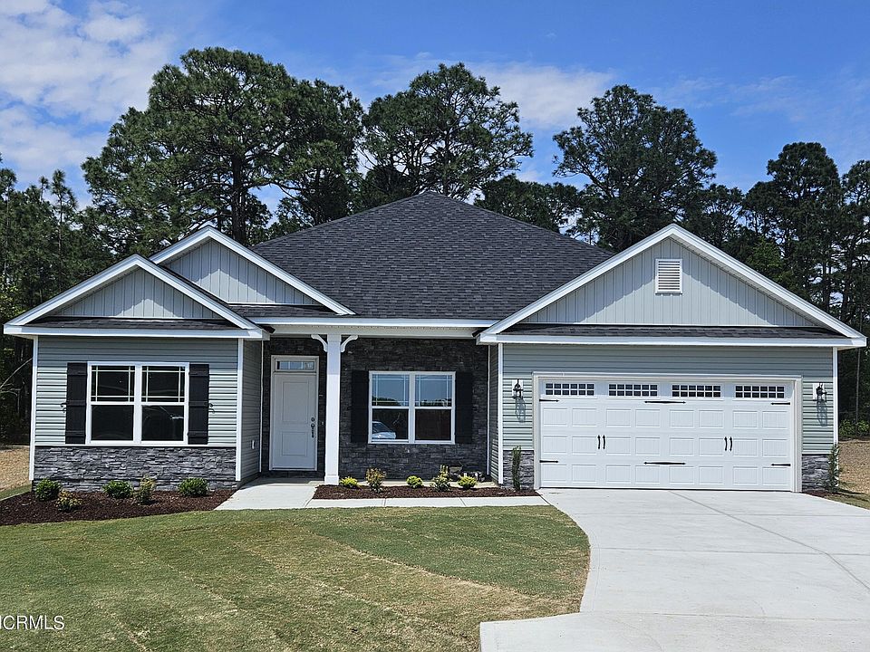 1st image of 210 Bay Hill Drive