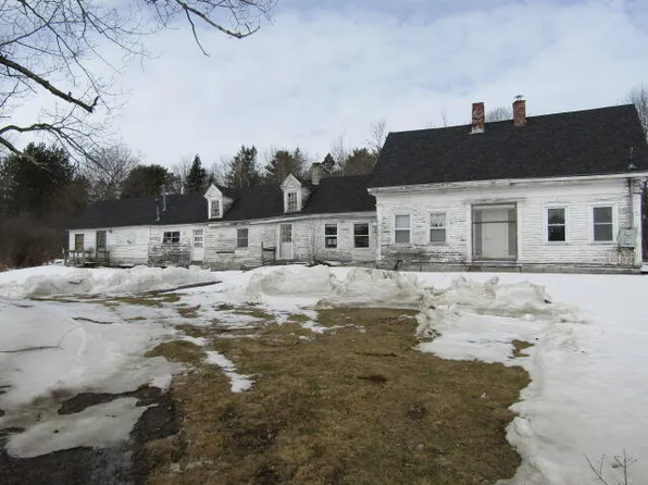 852 Bog Road, Hermon, ME 04401