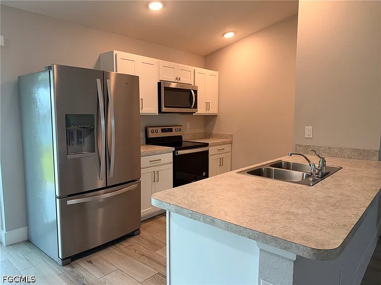 3214 NE 14th Place Cpe — Photo 6
