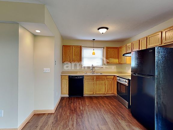 3rd image of 7711 Powers Ridge Dr