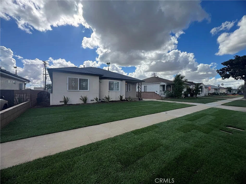 3 bed, 1249 sqft, $4,000 — Photo 1