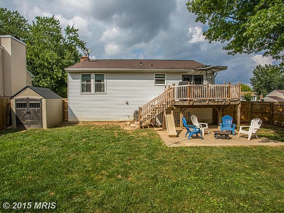 4th image of 1595 Dogwood Dr