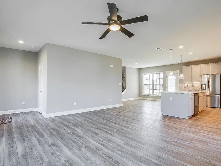 206 Belden Trl — Photo 9