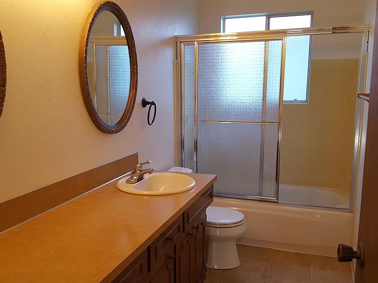 4944 N Decatur Dr — Photo 12