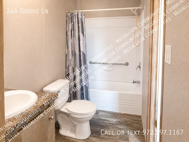 246 Grove Ln — Photo 6