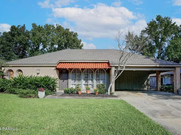 115 Mountainside Dr, Lafayette, LA 70503