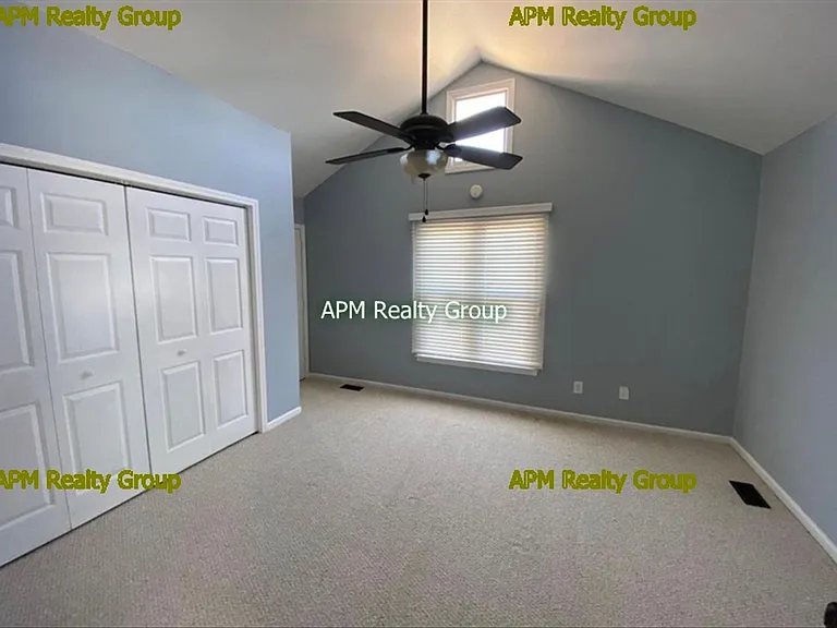 116 Ashley Ct — Photo 5