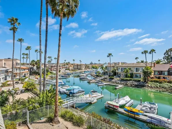 4637 Park Dr APT 13, Carlsbad, CA 92008