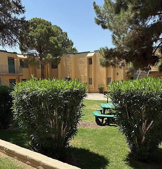 La Estancia Apartments — Photo 19