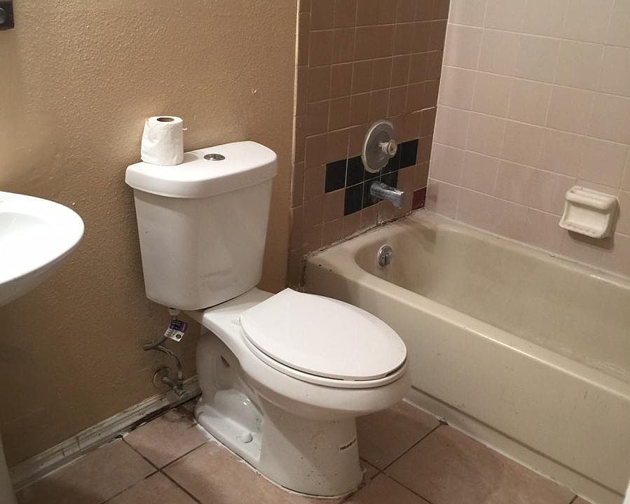 2nd image of 508 S Observatory Dr
