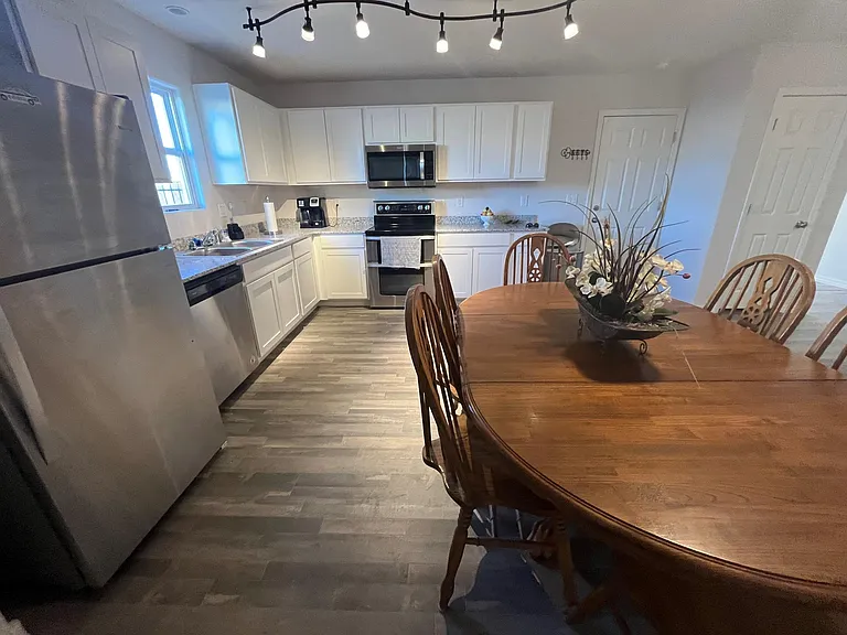531 Ramar Rd — Photo 3