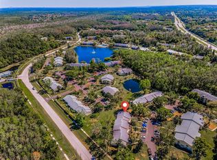 1333 Shady Pine Way APT F, Tarpon Springs, FL 34688