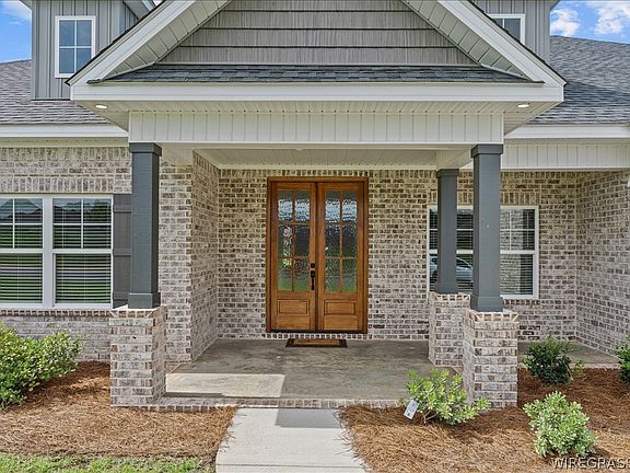 2nd image of 109 Sabel Dr
