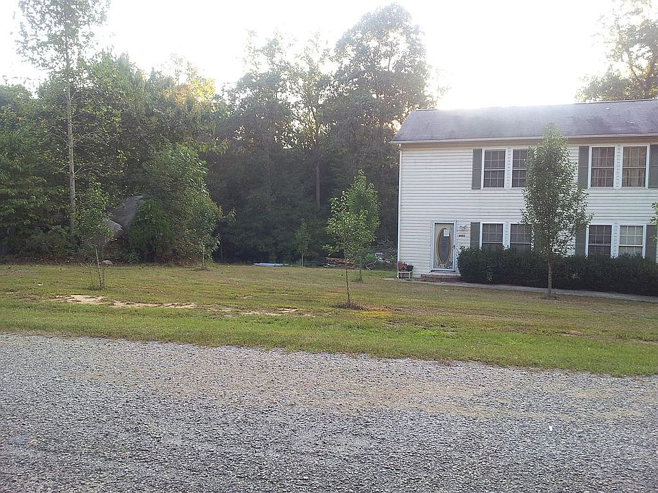 2nd image of 4805 Stoneridge Rd