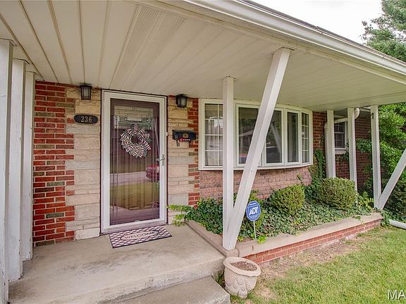 5th image of 236 Alben St