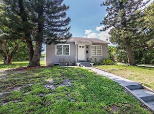 1114 Van Deventer St, West Palm Beach, FL 33405