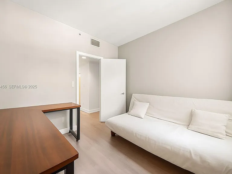 429 Poinciana Dr #1415 — Photo 8
