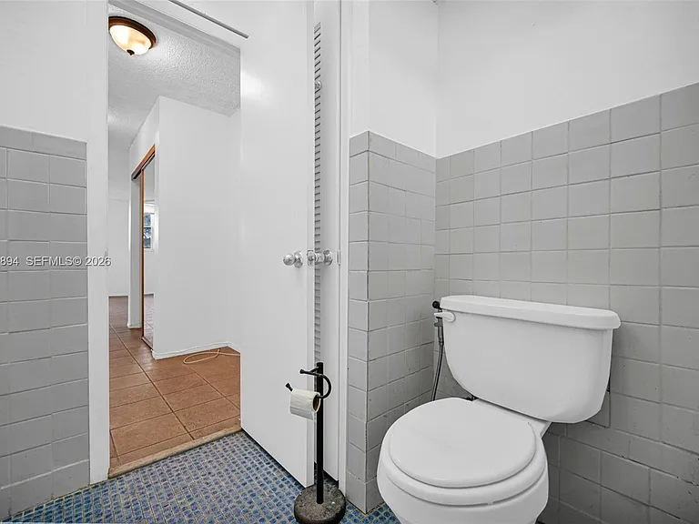 1075 NE Miami Gardens Dr #408 — Photo 16