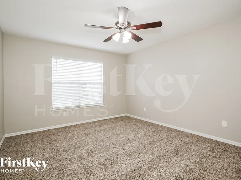1814 Weston Cir — Photo 8