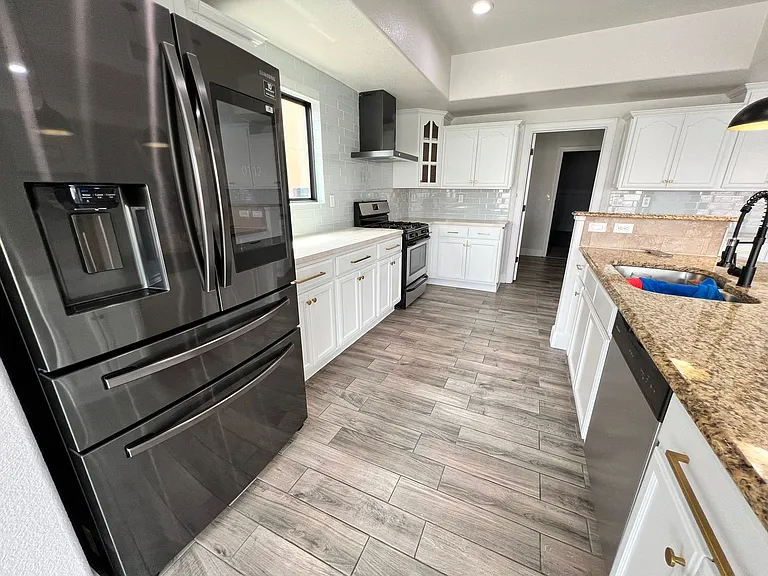 476 Gold Crown Rd — Photo 9