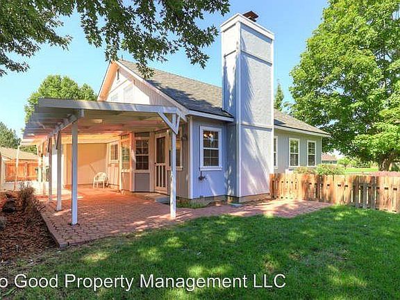 3rd image of 3841 W Woodmont Dr