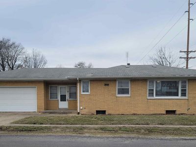1102 W North Grand Ave, Springfield, IL, 62702