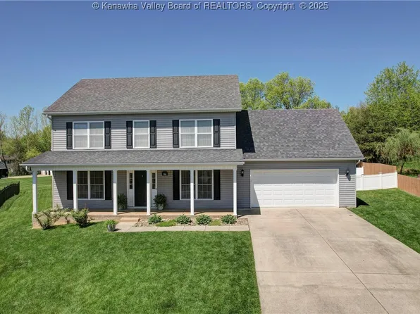 723 Emerald Dr, Hurricane, WV 25526