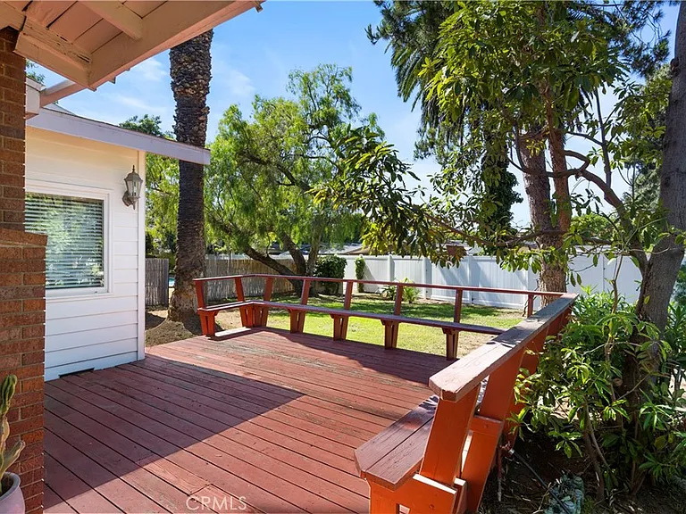 4031 N Virginia Rd — Photo 33