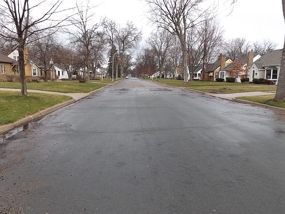 5th image of 7433 Aldrich Ave S