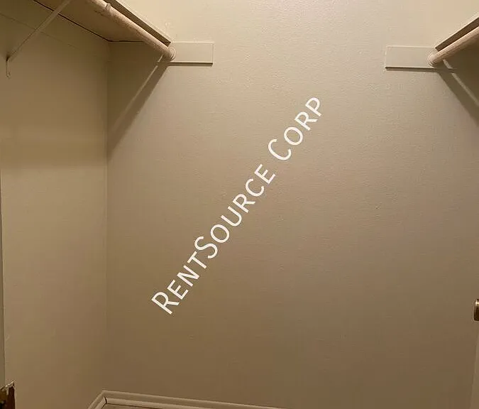 25000 Walnut St #12 — Photo 10