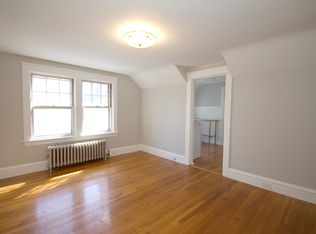 186 Elsie St FLOOR 2, Cranston, RI 02910