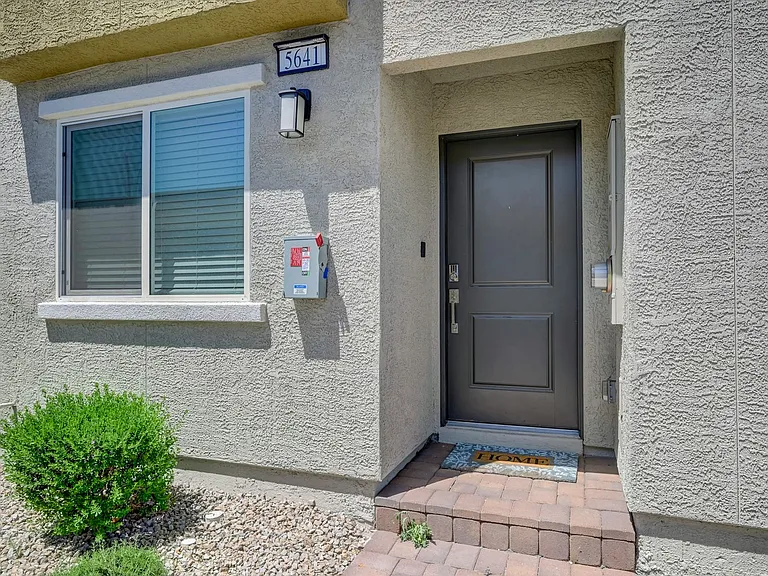5641 Fathom Blue St — Photo 5