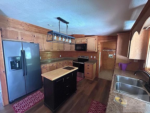 5th image of 219 Fernridge Ct