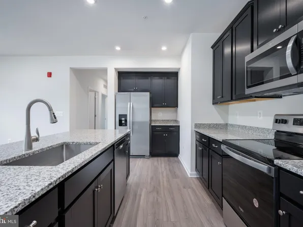 19 Artemisia Way #101, Stafford, VA 22554