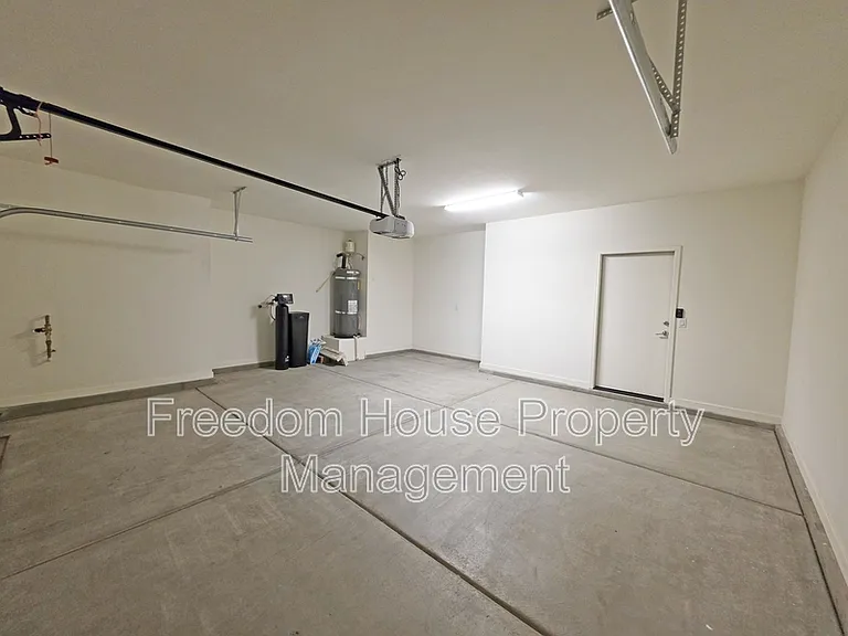 4882 E Beacon Ridge Dr — Photo 38
