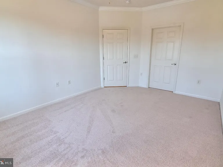 21216 McFadden Sq #108 — Photo 21