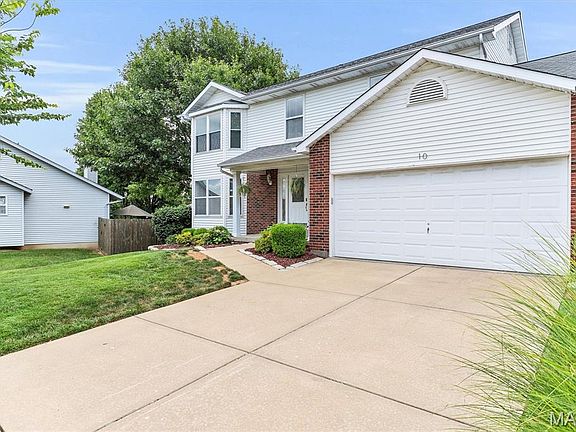 4th image of 10 Silverdale Ct