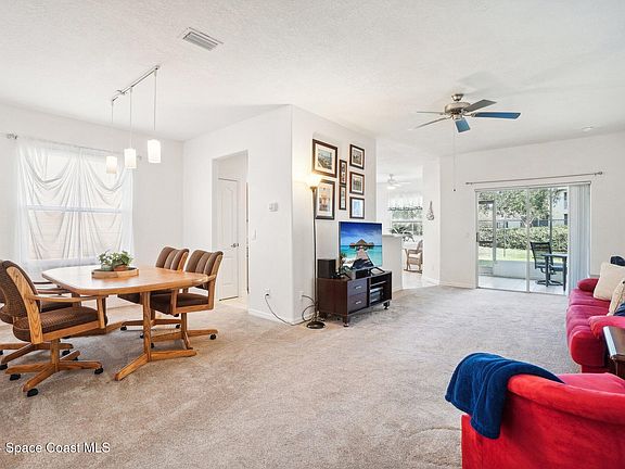 3rd image of 1040 Venetian Dr Unit 101