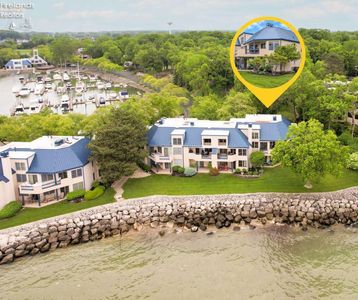 4290 Marin Blvd UNIT B, Pt Clinton, OH, 43452