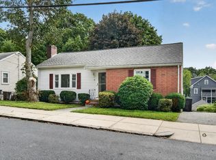 6 Cerdan Ave, West Roxbury, MA 02132