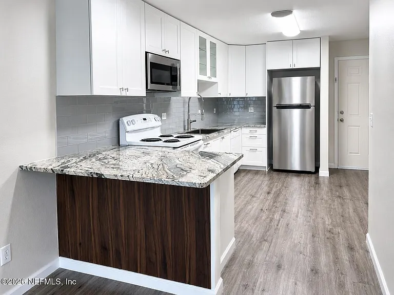 238 Ridgecrest Loop #A — Photo 3