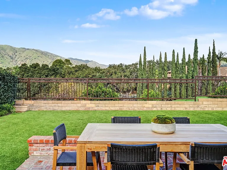 6497 Country Club Dr — Photo 42